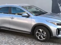 Gebraucht Kia XCeed Vision 150 PS (110 kW) 2025 Grau SUV