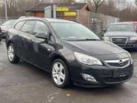 Gebraucht Opel Astra Design Edition 101 PS (74 kW) 2010 Schwarz Kombi