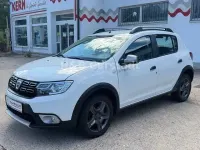 Gebraucht Dacia Sandero Celebration 90 PS (66 kW) 2017 Weiß Limousine