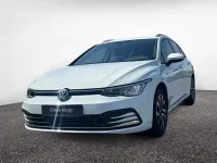 Gebraucht VW Golf VIII Active 110 PS (80 kW) 2023 Pure white sn 66 Kombi