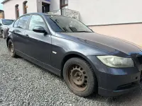 Gebraucht BMW 318 129 PS (94 kW) 2006 Sparkling graphite metallic Limousine