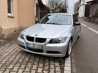 Gebraucht BMW 325 218 PS (160 kW) 2007 Silber Limousine