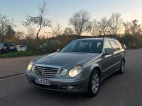 Gebraucht Mercedes E320 Avantgarde 224 PS (164 kW) 2007 Silber Kombi