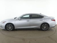 Gebraucht Lexus ES300H Business Edition 218 PS (160 kW) 2024 Grau Limousine