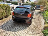 Gebraucht VW Polo Allstar 90 PS (66 kW) 2016 Grau Kleinwagen