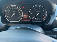 Gebraucht BMW 120 Shadowline 177 PS (130 kW) 2010 Schwarz Kleinwagen