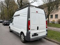 Gebraucht Renault Trafic 90 PS (66 kW) 2013 Weiß Van / Kleinbus