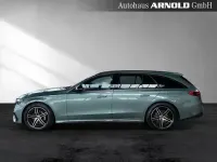 Gebraucht Mercedes E300 AMG 360 PS (264 kW) 2025 Verdesilber (metallic) Kombi