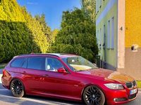 Gebraucht BMW 325 Sport Line 204 PS (150 kW) 2010 Rot Kombi