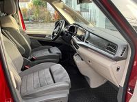 Gebraucht VW Multivan Edition 150 PS (110 kW) 2023 Rot Van