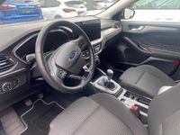 Gebraucht Ford Focus Titanium 125 PS (91 kW) 2024 Frostweiß Kombi