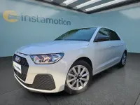 Używany Audi A1 2024 Biały SUV
