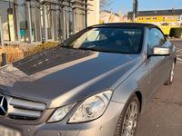 Gebraucht Mercedes E220 170 PS (125 kW) 2011 Grau Cabrio
