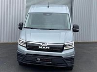 Używany MAN TGE 177 KM (130 kW) 2025 Srebrny Van