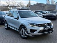 Gebraucht VW Touareg Terrain Tech 262 PS (192 kW) 2016 Silber SUV