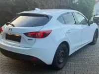 Gebraucht Mazda 3 105 PS (77 kW) 2016 Weiß Limousine