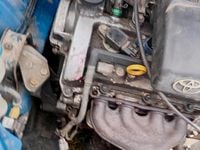 Gebraucht Toyota Yaris 65 PS (47 kW) 2003 Blau Kleinwagen