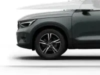 Neu Volvo XC40 163 PS (119 kW) 2026 Grau (forest lake / metallic) SUV
