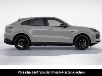 Second-hand Porsche Cayenne 470 CP (345 kW) 2024 Gri SUV