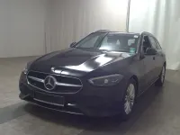 Gebraucht Mercedes C200 Avantgarde 163 PS (119 kW) 2023 Schwarz Kombi