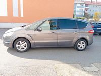Gebraucht Ford S-MAX Titanium 140 PS (102 kW) 2012 Grau Van / Kleinbus