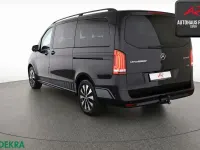 Gebraucht Mercedes Vito 237 PS (174 kW) 2023 Obsidianschwarz Van