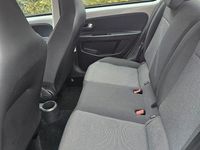 Usado VW up! move up! 60 HP (44 kW) 2016 Prateado Citadino