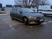 Gebraucht VW Passat Highline 190 PS (139 kW) 2018 Braun Kombi