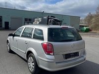 Gebraucht Opel Astra 105 PS (77 kW) 2005 Silber Kombi