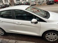 Gebraucht Ford Fiesta Cool & Connect 75 PS (55 kW) 2020 Weiß Kleinwagen