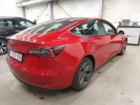 Brugt Tesla Model 3 Standard Range 225 kW (306 HK) 2022 Rød Sedan