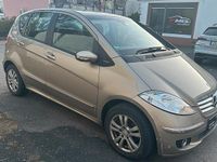 Gebraucht Mercedes A150 95 PS (69 kW) 2006 Gold Limousine
