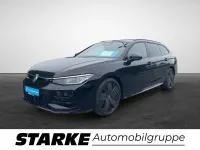 Gebraucht VW Passat R-line 193 PS (141 kW) 2025 Grenadillschwarz (metallic) Kombi
