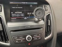 Gebraucht Ford Focus Business Edition 120 PS (88 kW) 2016 Silber Kombi