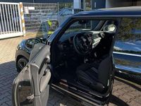 Gebraucht Mini Cooper 136 PS (100 kW) 2023 Schwarz Kleinwagen