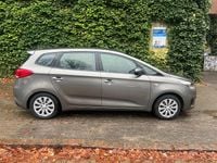Gebraucht Kia Carens 135 PS (99 kW) 2014 Grau Van / Kleinbus