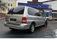 Gebraucht Kia Carnival EX 144 PS (105 kW) 2004 Silber Van / Kleinbus
