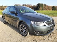 Gebraucht Skoda Octavia LAURIN & KLEMENT 179 PS (131 kW) 2016 Grau (metallic) Kleinwagen