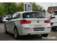 Gebraucht BMW 118 Advantage 150 PS (110 kW) 2019 Weiß Kleinwagen