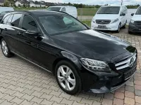 Gebraucht Mercedes C220 194 PS (142 kW) 2020 Schwarz Limousine
