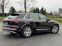Gebraucht Audi e-tron S-Line 369 kW (503 PS) 2022 Schwarz SUV