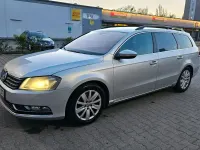 Gebraucht VW Passat 140 PS (102 kW) 2012 Grau Kombi