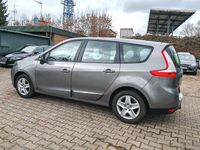 Gebraucht Renault Grand Scénic III LIMITED 110 PS (80 kW) 2015 Grau Van / Kleinbus