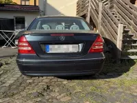 Gebraucht Mercedes C180 Elegance 143 PS (105 kW) 2001 Blau Limousine