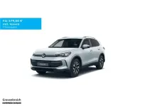 Neu VW Tiguan Pro 193 PS (141 kW) 2026 Rot SUV