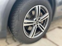 Gebraucht Mercedes GLC220 AMG 194 PS (142 kW) 2019 Selenitgrau metallic SUV
