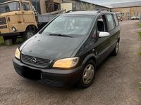 Gebraucht Opel Zafira 101 PS (74 kW) 2002 Grün Van / Kleinbus