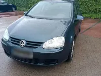Gebraucht VW Golf V 105 PS (77 kW) 2005 Blau Kleinwagen