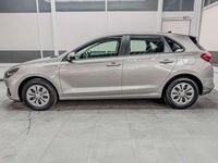 Neu Hyundai i30 Style 95 PS (69 kW) 2025 Shimmering silver r2t Limousine