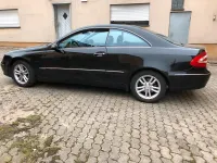 Gebraucht Mercedes CLK200 163 PS (119 kW) 2002 Schwarz Coupé